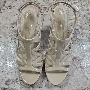 Naturalizer Women's Beige Strappy Heels